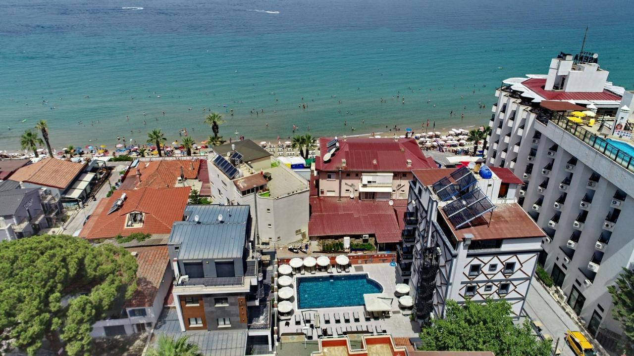 Hotel My
