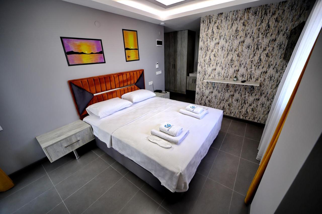 Hotel My 2*