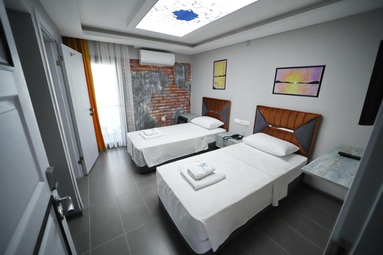 Hotel My